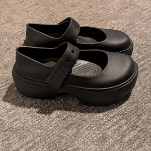 Crocs Stomp Women's Black Mary Jane Platform Shoes - W10
